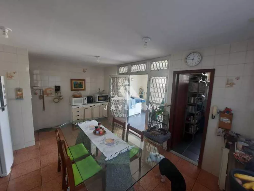 Casa, 5 quartos, 284 m² - Foto 28