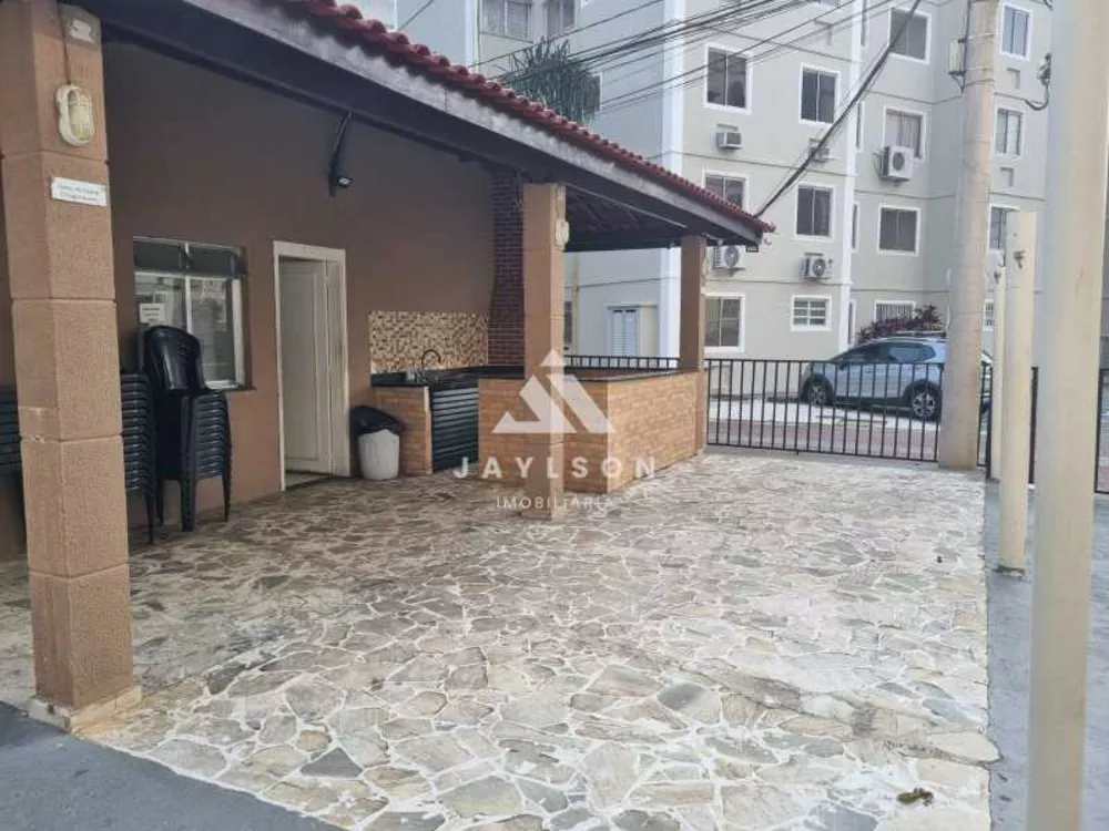 Apartamento à venda com 2 quartos, 45m² - Foto 3