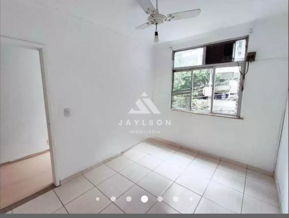 Apartamento à venda com 3 quartos, 70m² - Foto 12