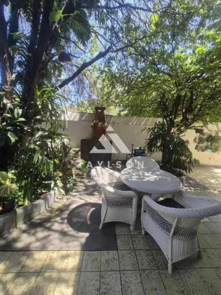Casa, 3 quartos, 247 m² - Foto 8