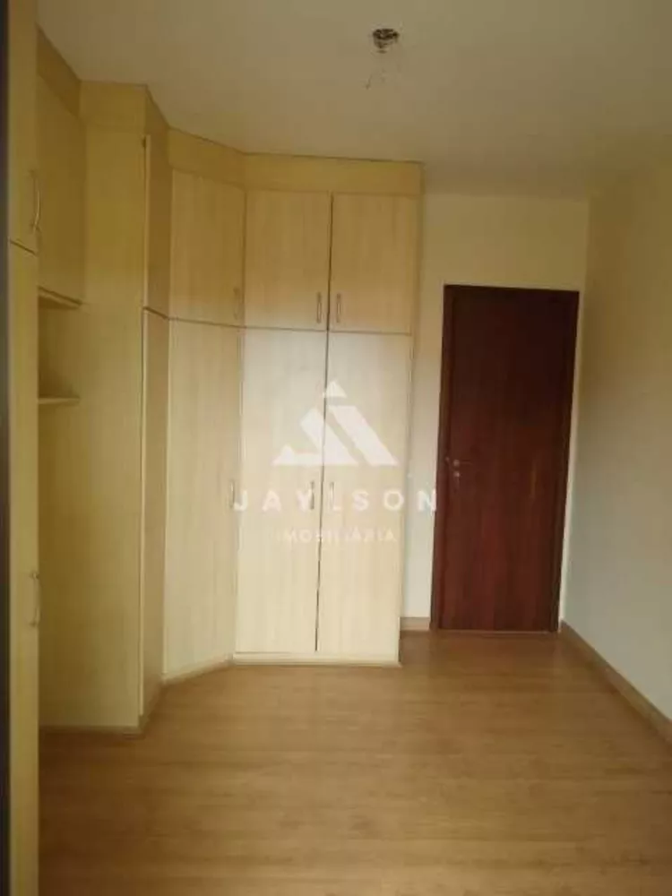 Apartamento à venda com 3 quartos, 122m² - Foto 10