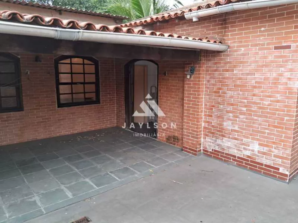 Casa, 4 quartos, 327 m² - Foto 4