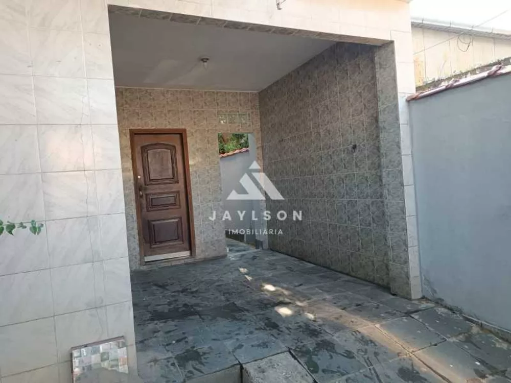 Casa à venda com 2 quartos, 150m² - Foto 4