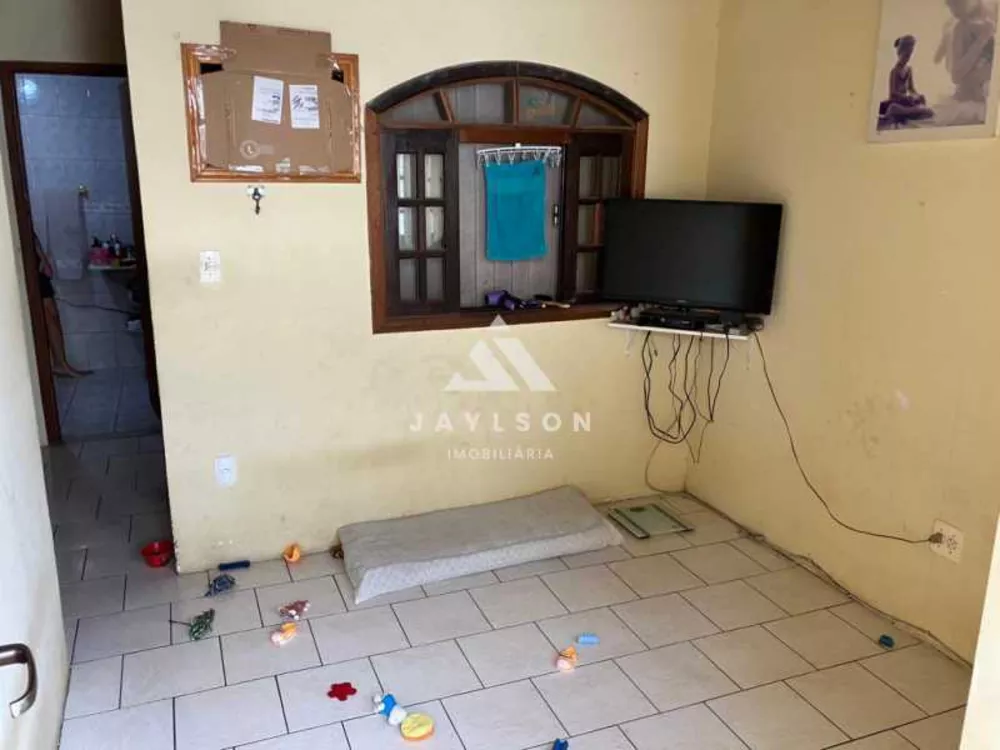 Casa de Vila à venda com 4 quartos, 96m² - Foto 3