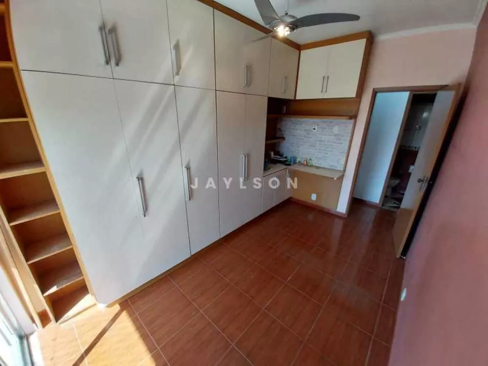 Apartamento à venda com 2 quartos, 65m² - Foto 10