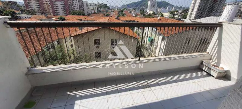 Apartamento à venda com 2 quartos, 78m² - Foto 2