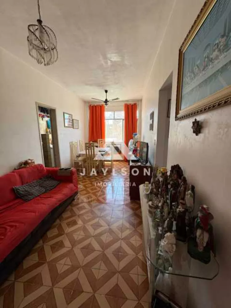 Apartamento à venda com 2 quartos, 70m² - Foto 1