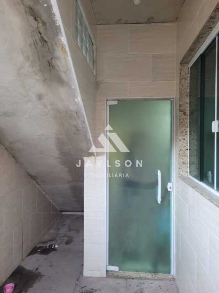 Casa à venda com 2 quartos, 54m² - Foto 14