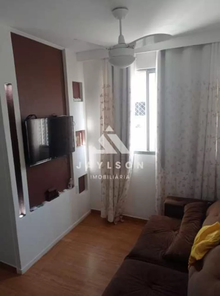 Apartamento à venda com 2 quartos, 45m² - Foto 1