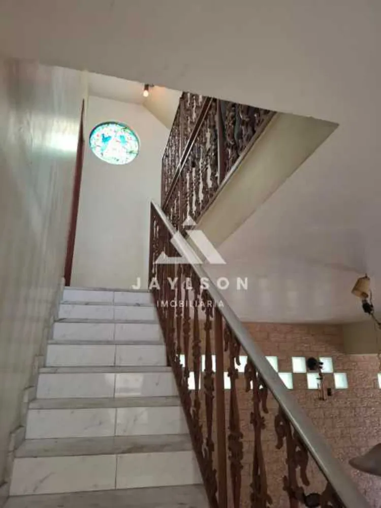 Casa, 4 quartos, 242 m² - Foto 13