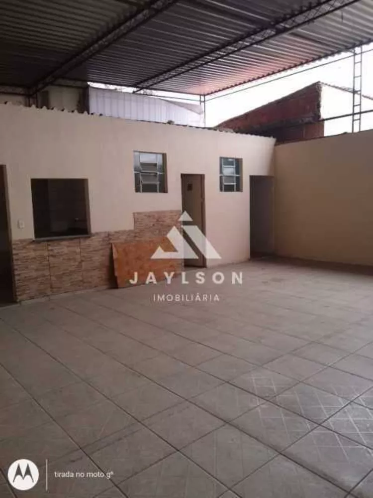 Depósito-Galpão-Armazém à venda, 300m² - Foto 1