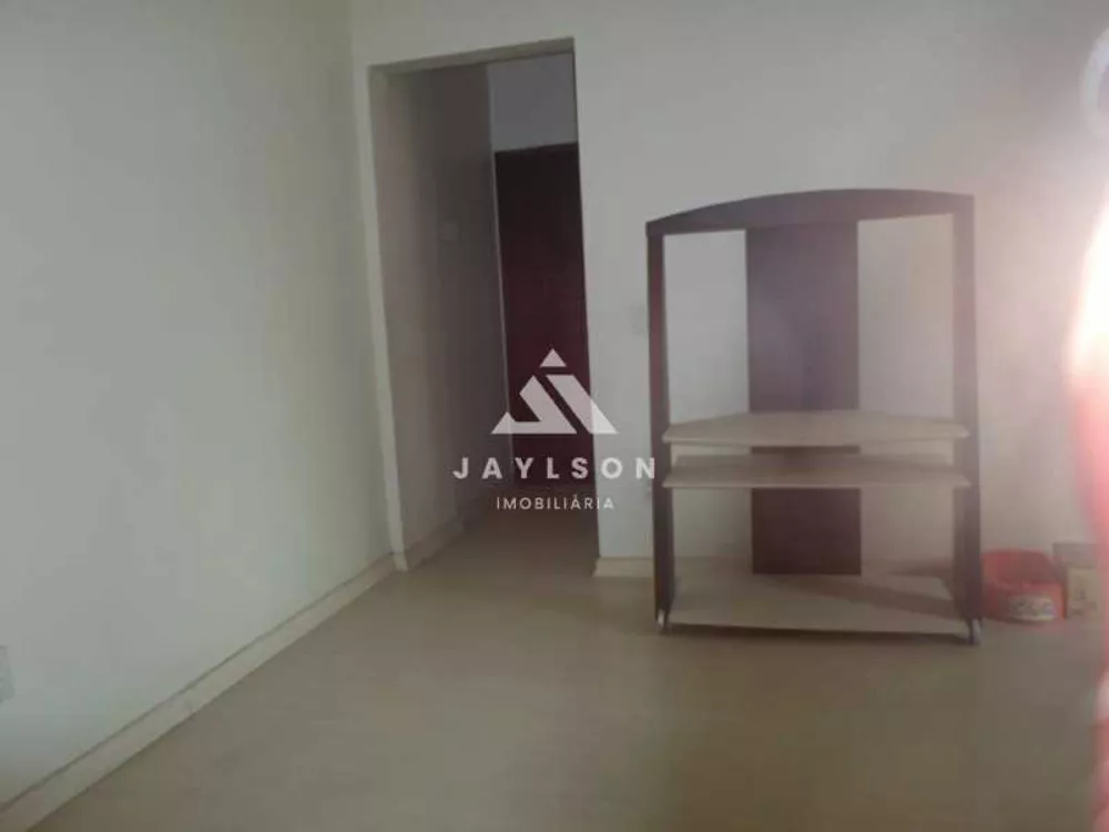 Apartamento à venda com 2 quartos, 84m² - Foto 3