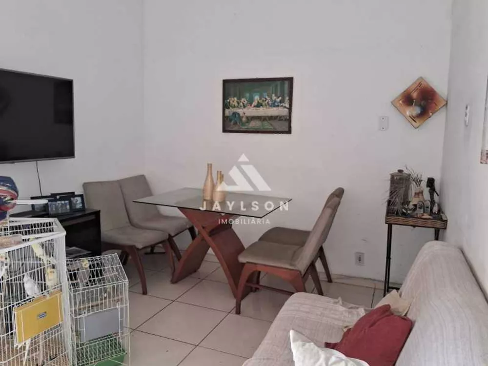 Apartamento à venda com 3 quartos, 77m² - Foto 2