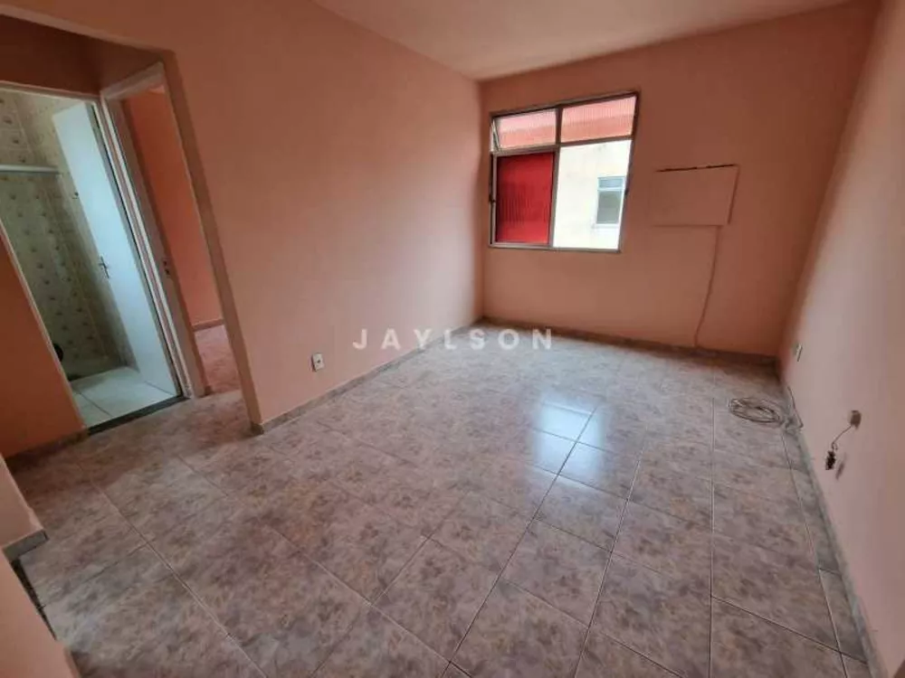 Apartamento à venda com 1 quarto, 32m² - Foto 1