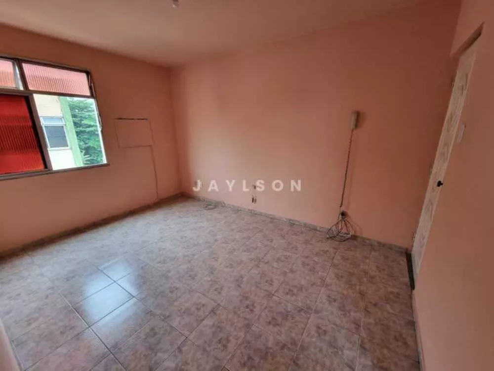 Apartamento à venda com 1 quarto, 32m² - Foto 2