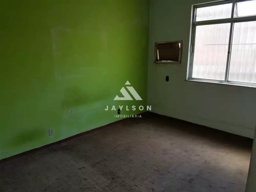 Apartamento à venda com 2 quartos, 66m² - Foto 2