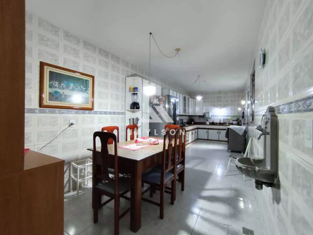 Casa, 4 quartos, 262 m² - Foto 6