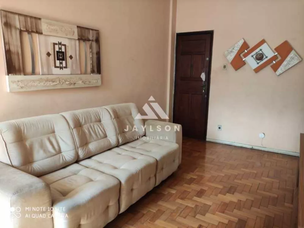 Apartamento à venda com 2 quartos, 62m² - Foto 7