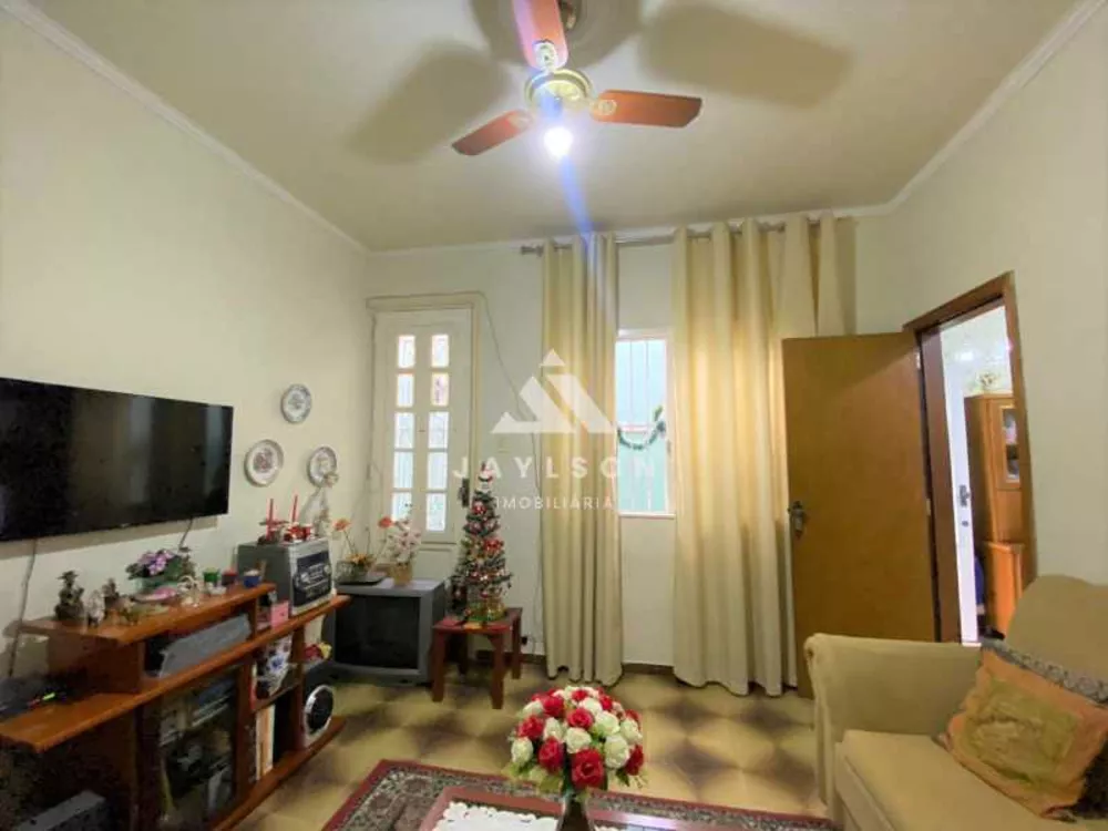 Casa de Vila à venda com 1 quarto, 82m² - Foto 4