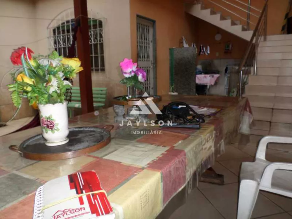 Casa, 4 quartos, 250 m² - Foto 11