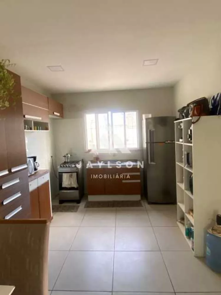 Casa, 2 quartos, 266 m² - Foto 1