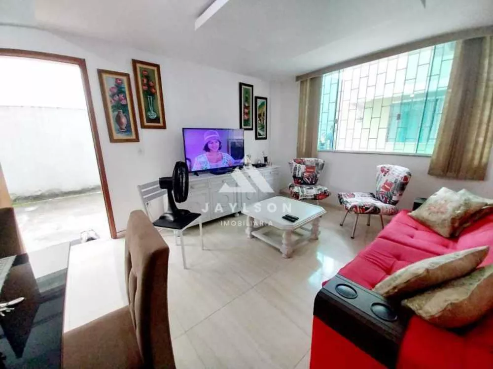 Casa de Condomínio à venda com 3 quartos, 134m² - Foto 4