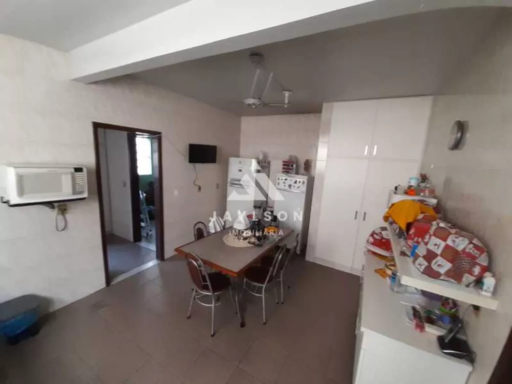 Casa, 6 quartos, 220 m² - Foto 23
