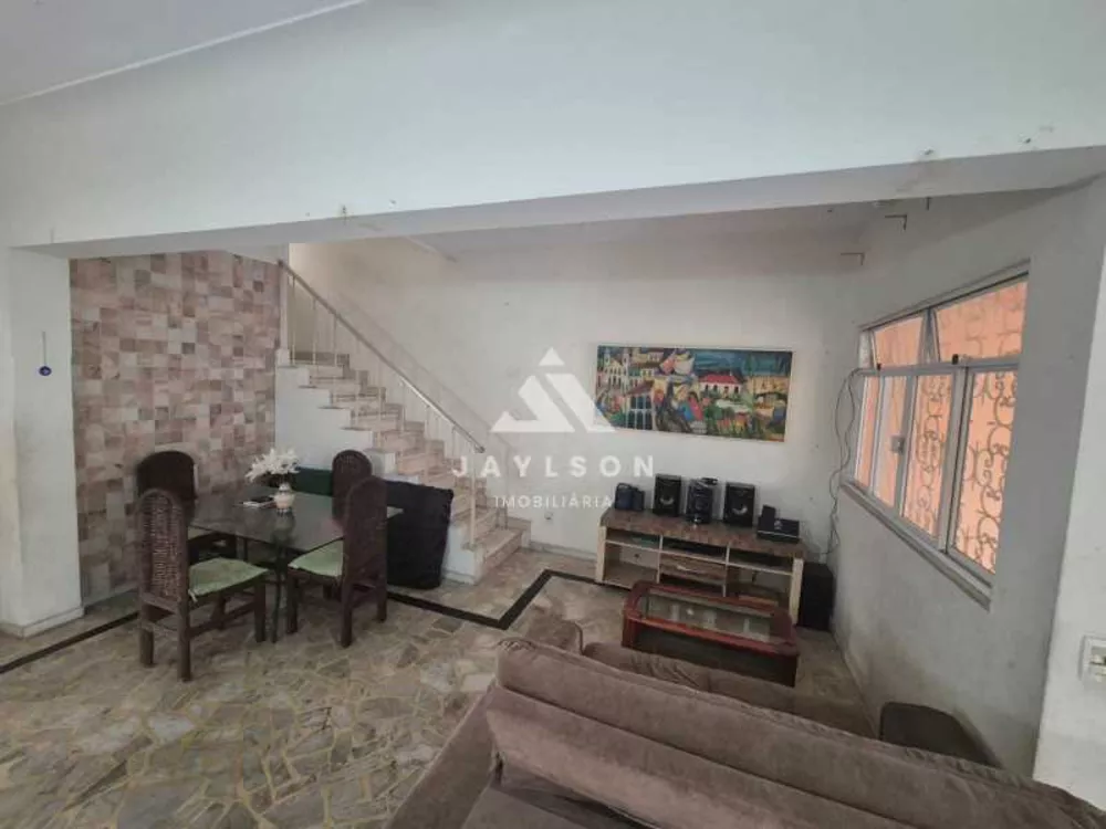 Casa à venda com 3 quartos, 150m² - Foto 3