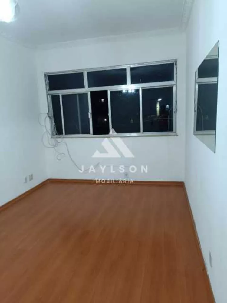 Apartamento à venda com 3 quartos, 79m² - Foto 1