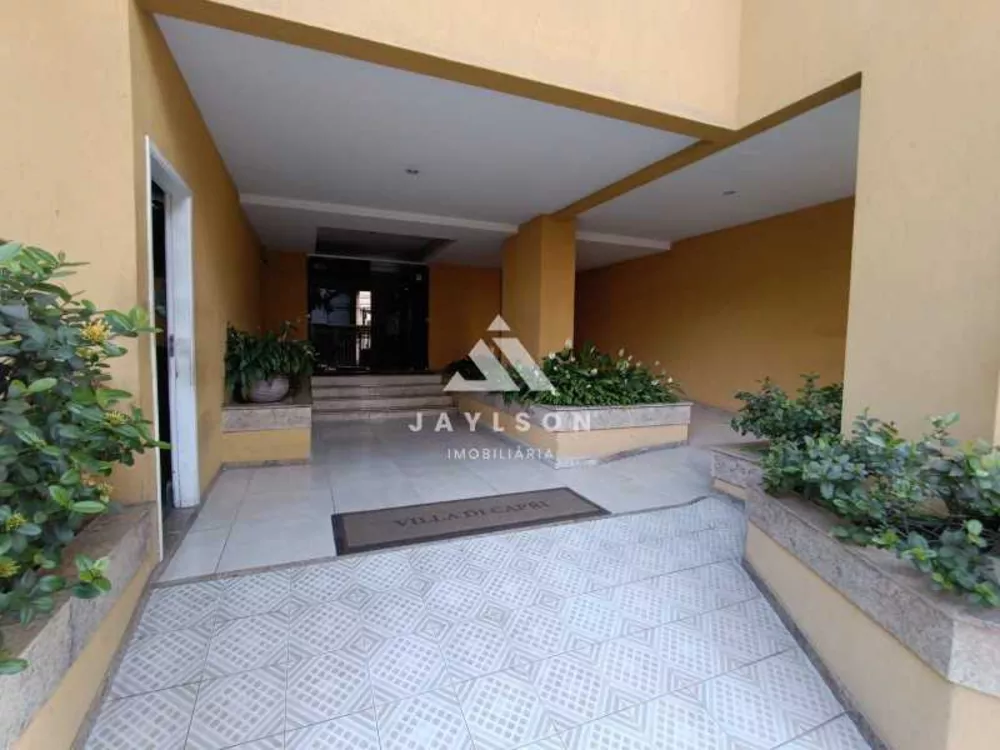 Apartamento à venda com 3 quartos, 120m² - Foto 1