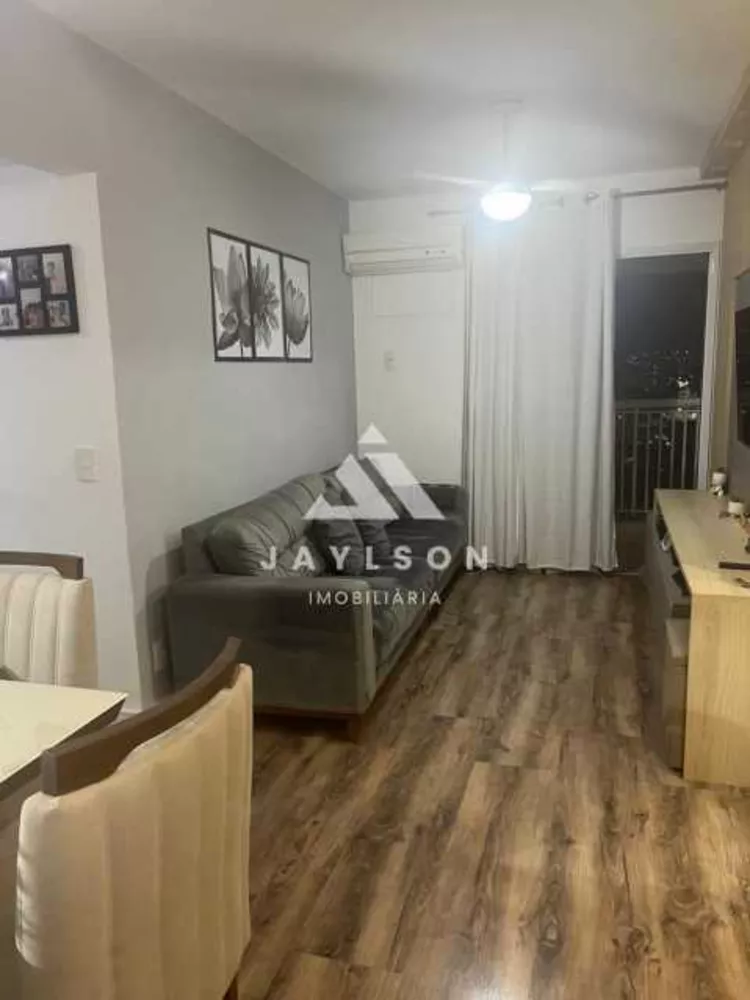 Apartamento à venda com 3 quartos, 75m² - Foto 2