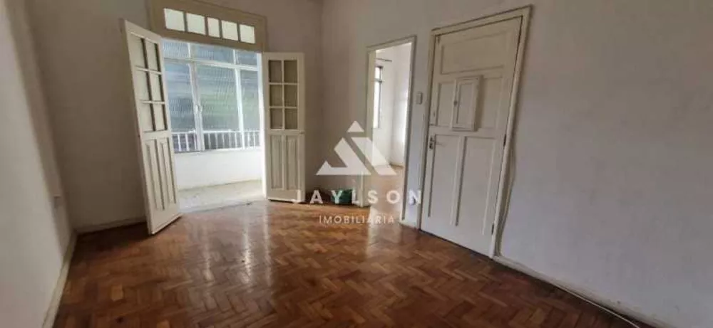 Apartamento à venda com 3 quartos, 85m² - Foto 4