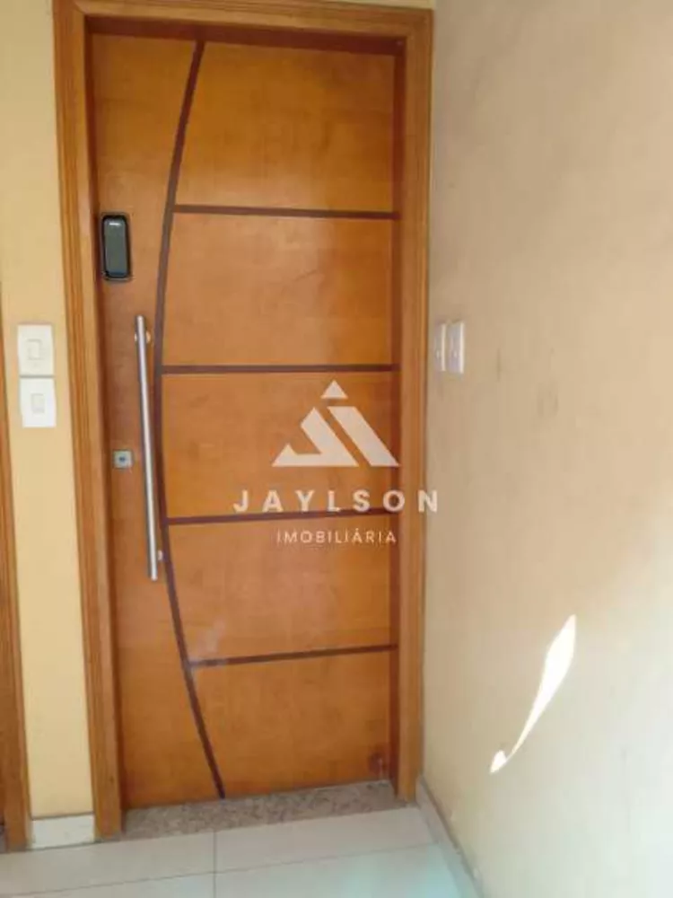 Casa, 4 quartos, 225 m² - Foto 3