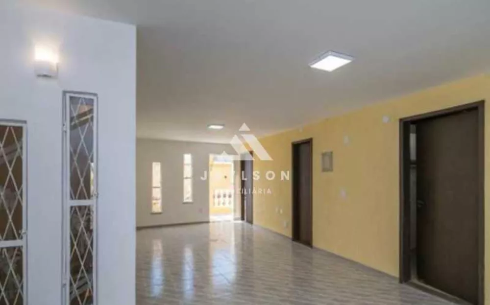 Casa, 4 quartos, 225 m² - Foto 6