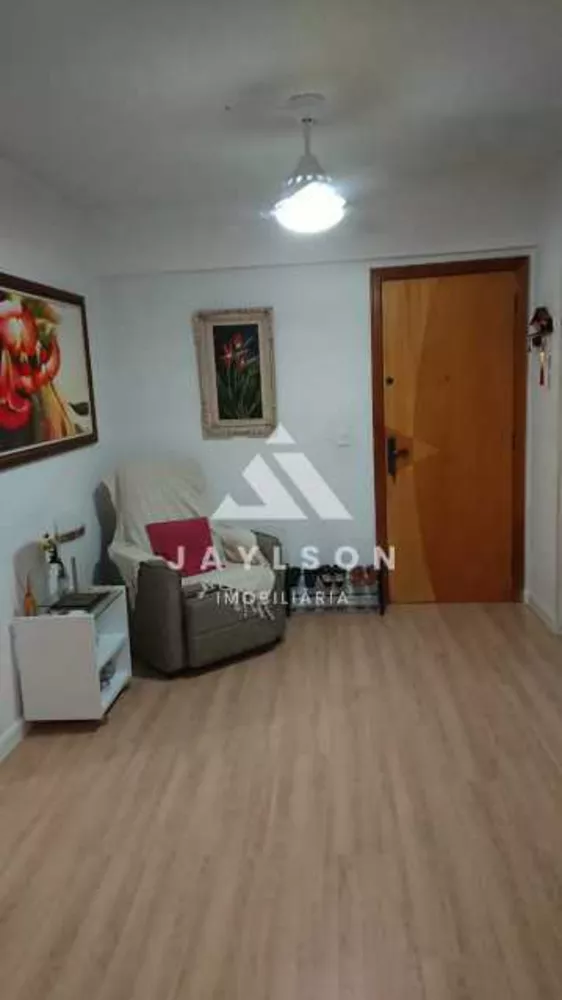 Apartamento à venda com 2 quartos, 63m² - Foto 2