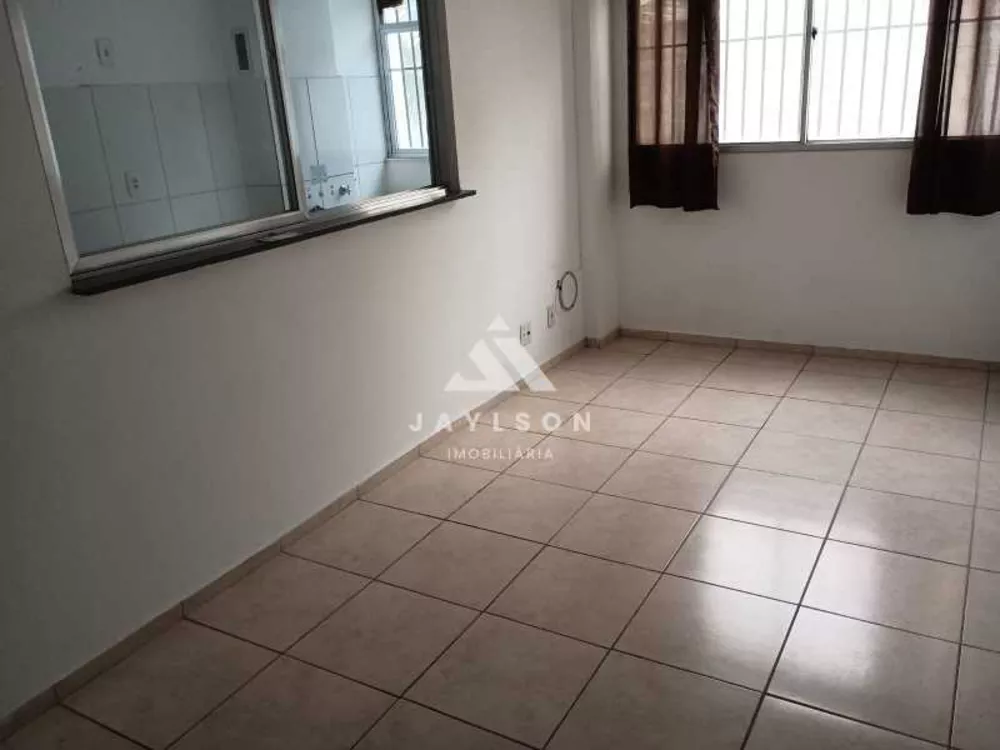 Apartamento à venda com 2 quartos, 47m² - Foto 2