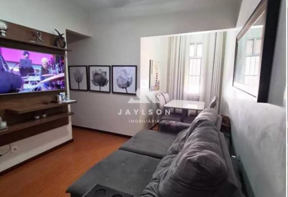 Apartamento à venda com 2 quartos, 60m² - Foto 1