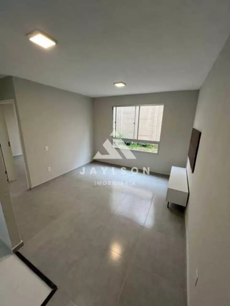 Apartamento à venda com 2 quartos, 44m² - Foto 2