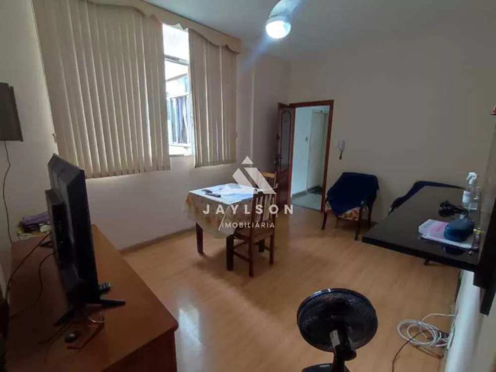 Apartamento à venda com 2 quartos, 50m² - Foto 2