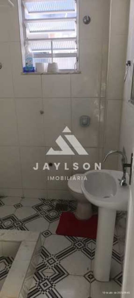 Apartamento à venda com 2 quartos, 77m² - Foto 4
