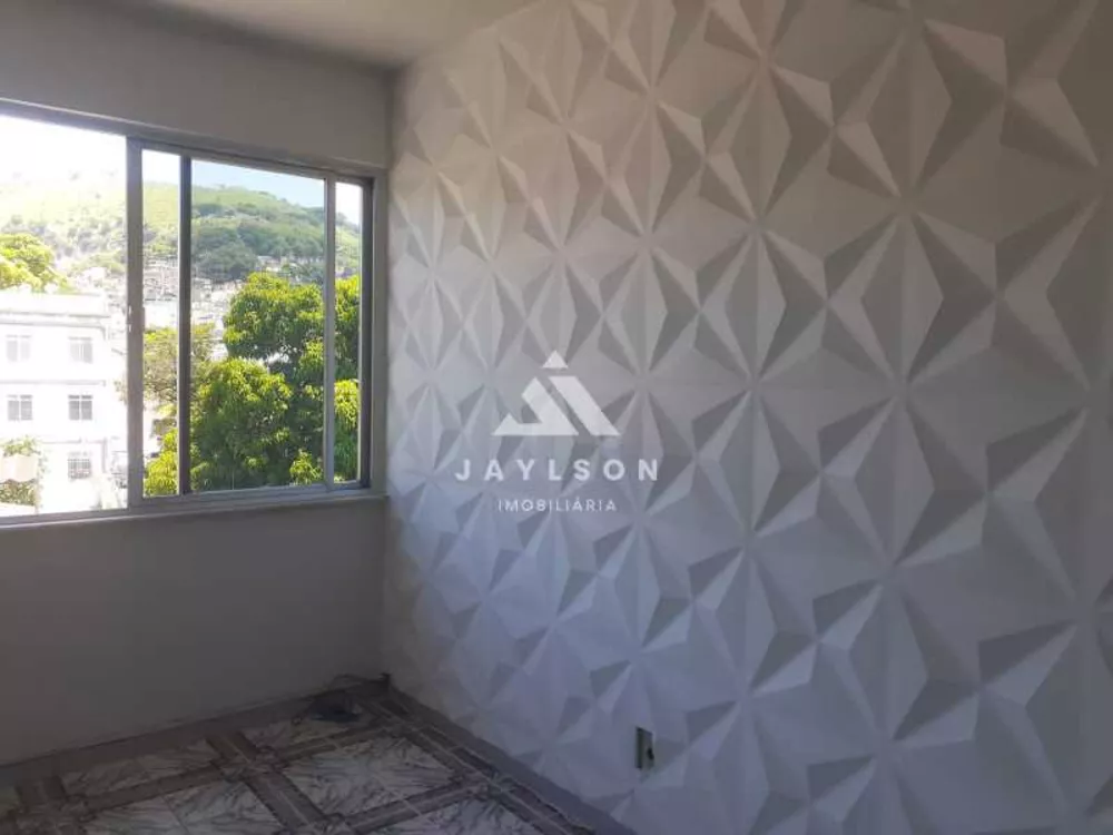 Apartamento à venda com 2 quartos, 86m² - Foto 3