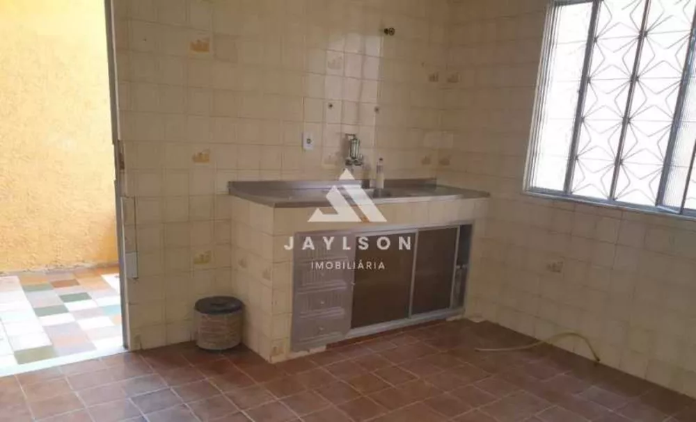 Casa, 5 quartos, 200 m² - Foto 1
