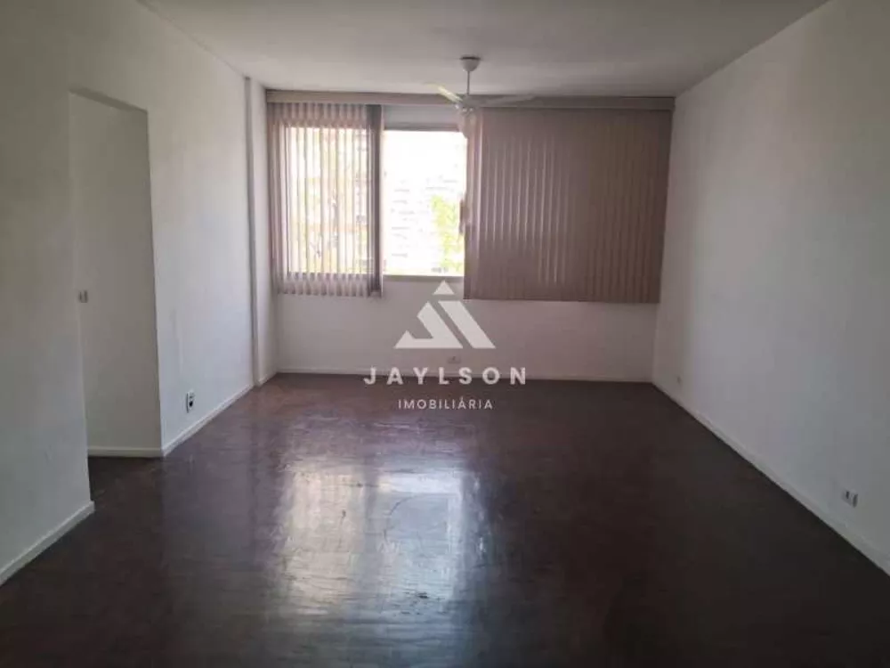 Apartamento à venda com 2 quartos, 85m² - Foto 1