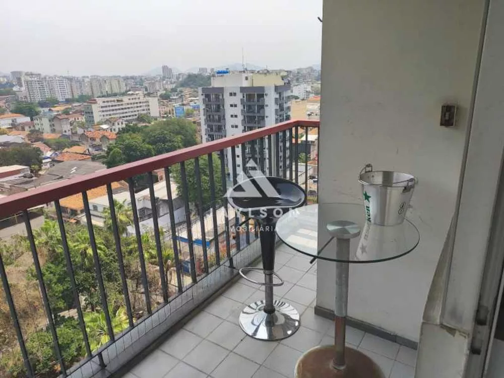 Apartamento à venda com 2 quartos, 68m² - Foto 1