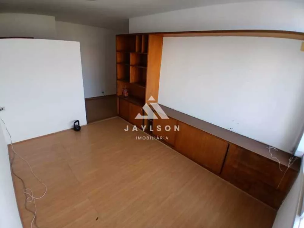 Apartamento à venda com 2 quartos, 85m² - Foto 2