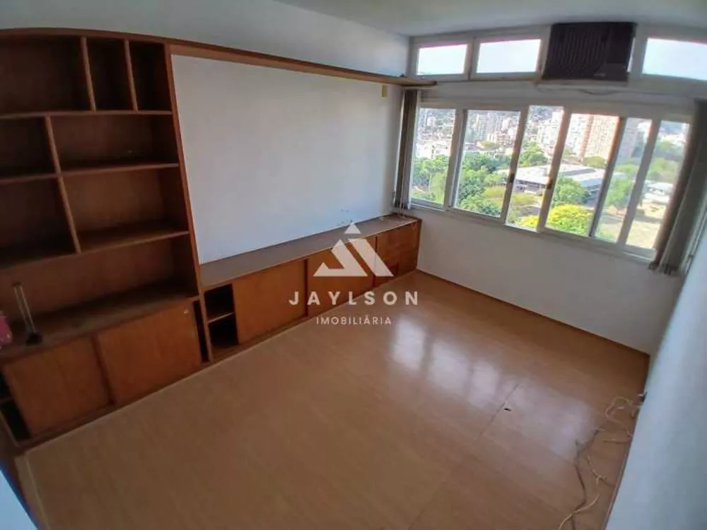 Apartamento à venda com 2 quartos, 85m² - Foto 1