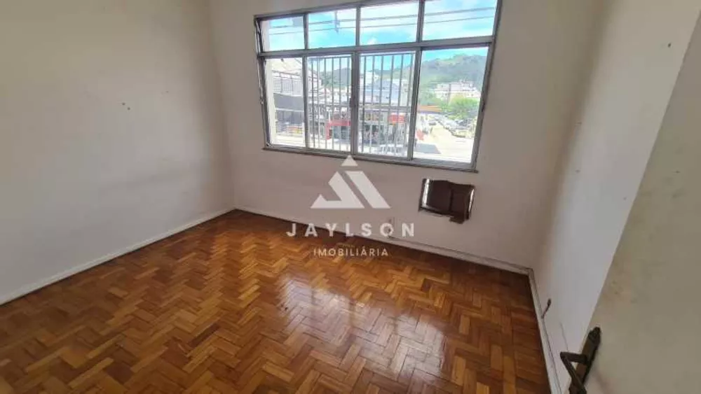 Apartamento à venda com 2 quartos, 80m² - Foto 19