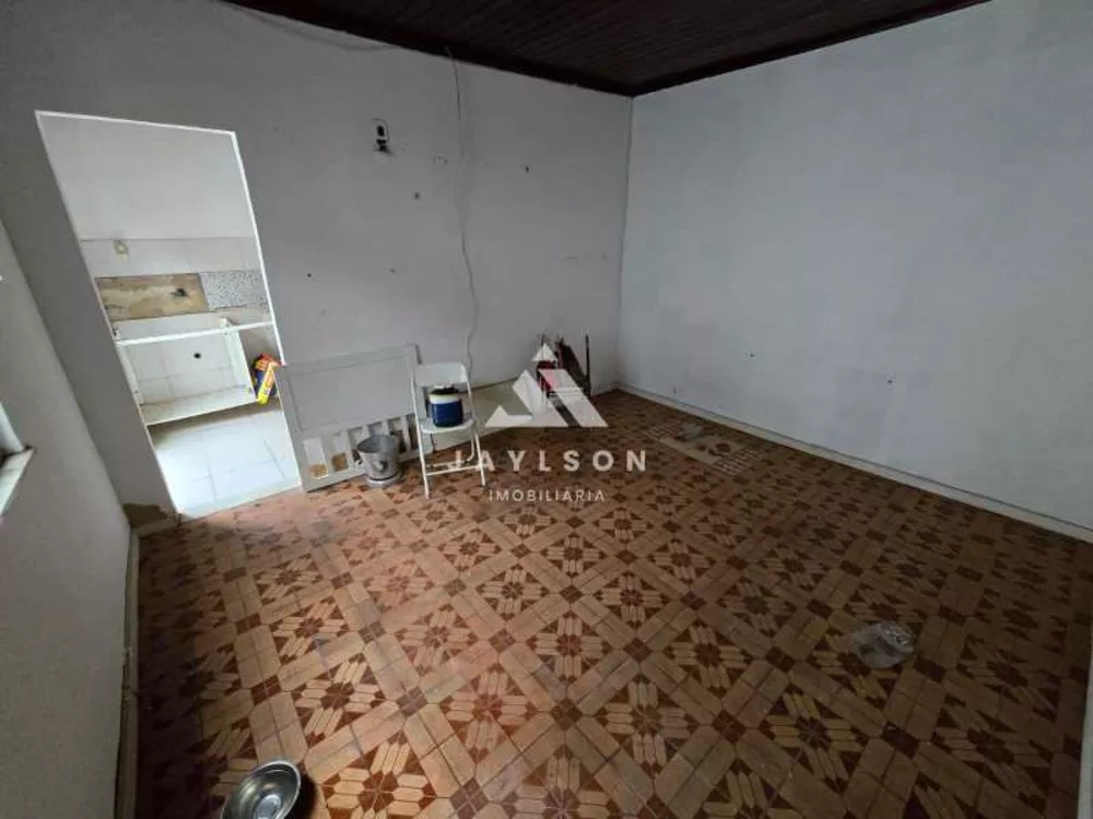 Casa à venda com 1 quarto, 83m² - Foto 4