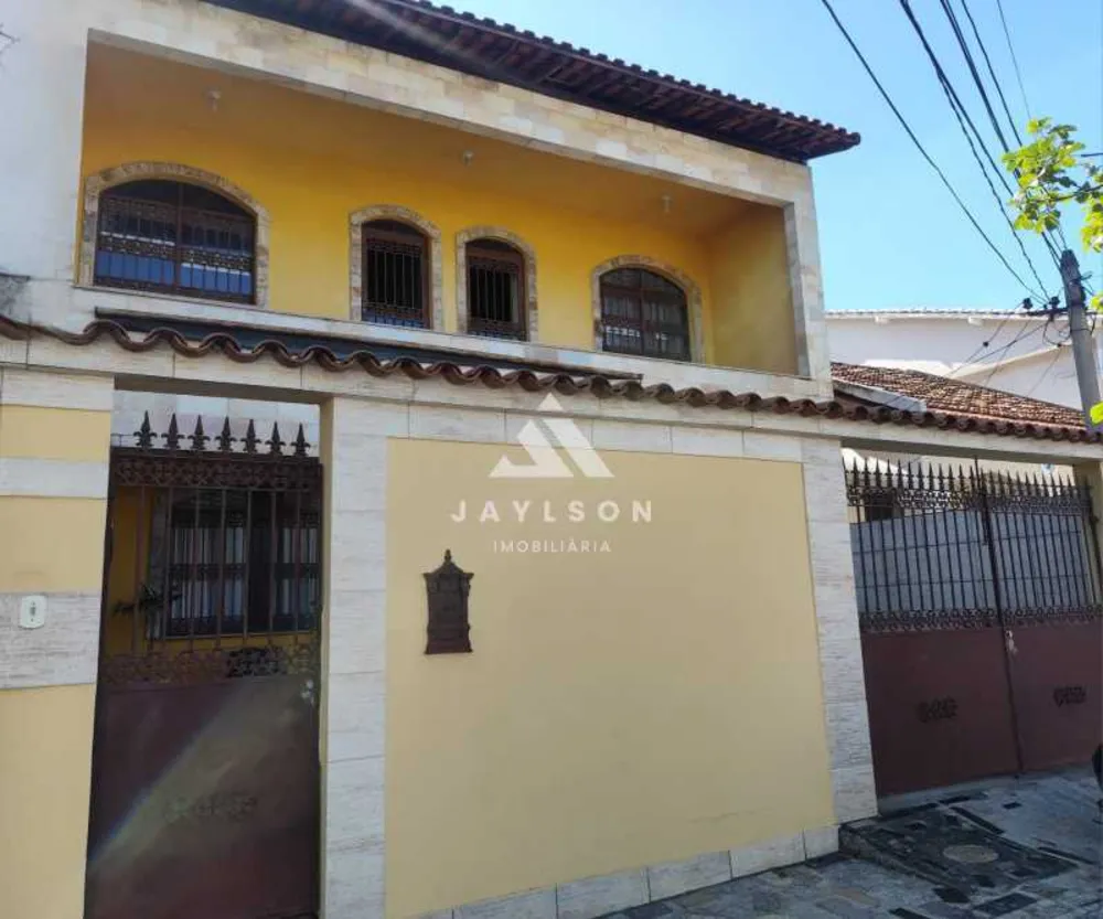 Casa, 5 quartos, 140 m² - Foto 1