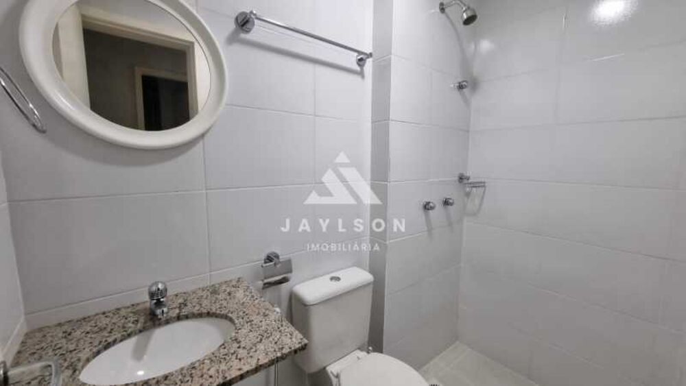 Apartamento à venda com 2 quartos, 62m² - Foto 2